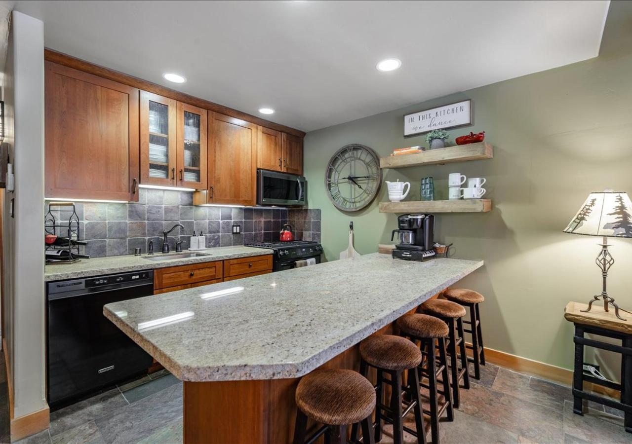 Cozy Northstar Village Condo Walk To Lifts 2 Full Ba Excellent Location Truckee Dış mekan fotoğraf